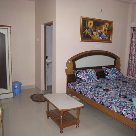 Krishna Paying Guest House Varanasi Habitación foto