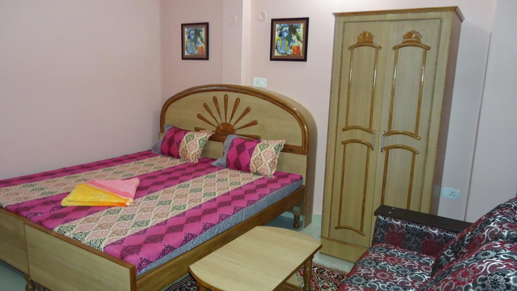 Krishna Paying Guest House Varanasi Habitación foto